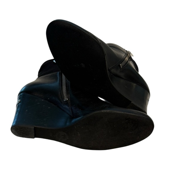 MICHAEL Michael Kors MK Logo Bromley Black Leather Wedge Ankle Bootie Boot Sz 8 - Picture 7 of 9